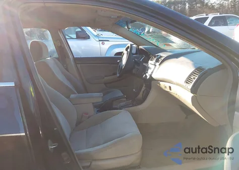 2003 Honda Accord 2.4 Lx from USA, damaged, VIN 1HGCM56393A096663